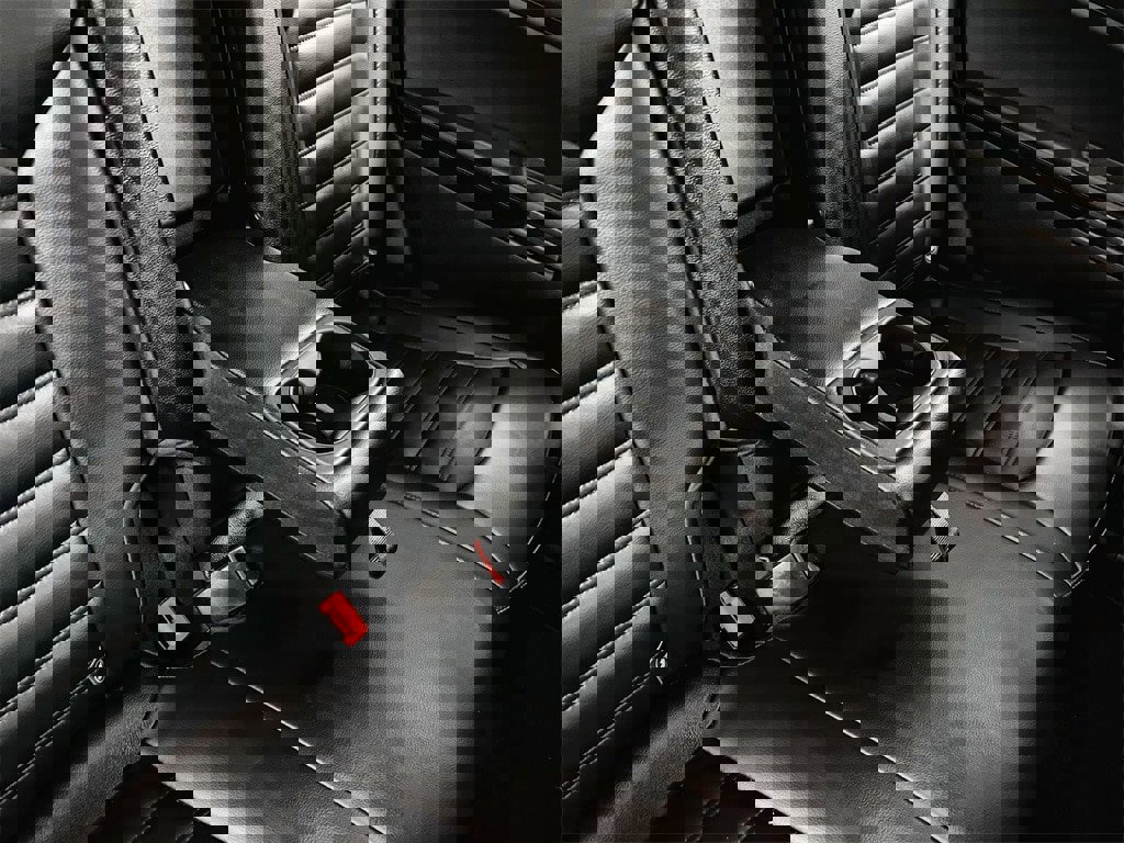 Used 2024 Ford Edge SEL image 22