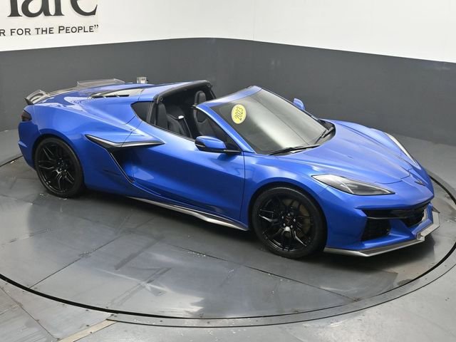 Used 2023 Chevrolet Corvette Z06 RWD image 38