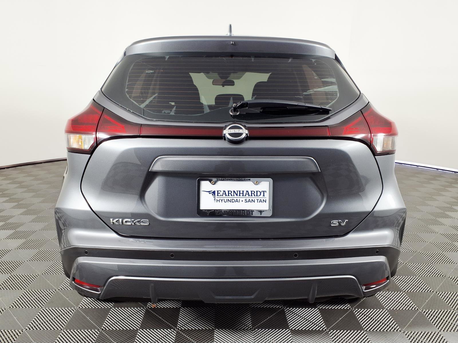 Used 2022 Nissan Kicks SV FWD image 5