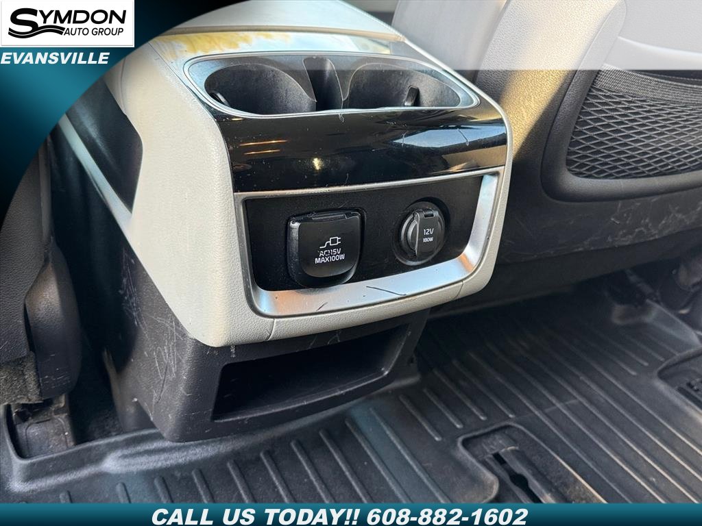 Used 2022 Kia Carnival SX image 10