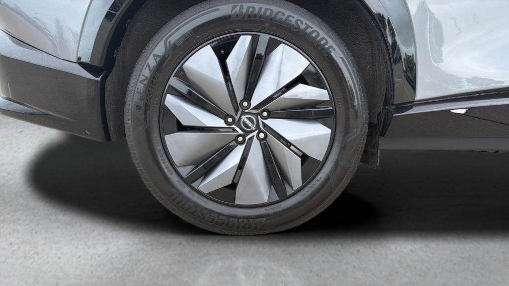 Certified 2023 Nissan Ariya AWD image 25