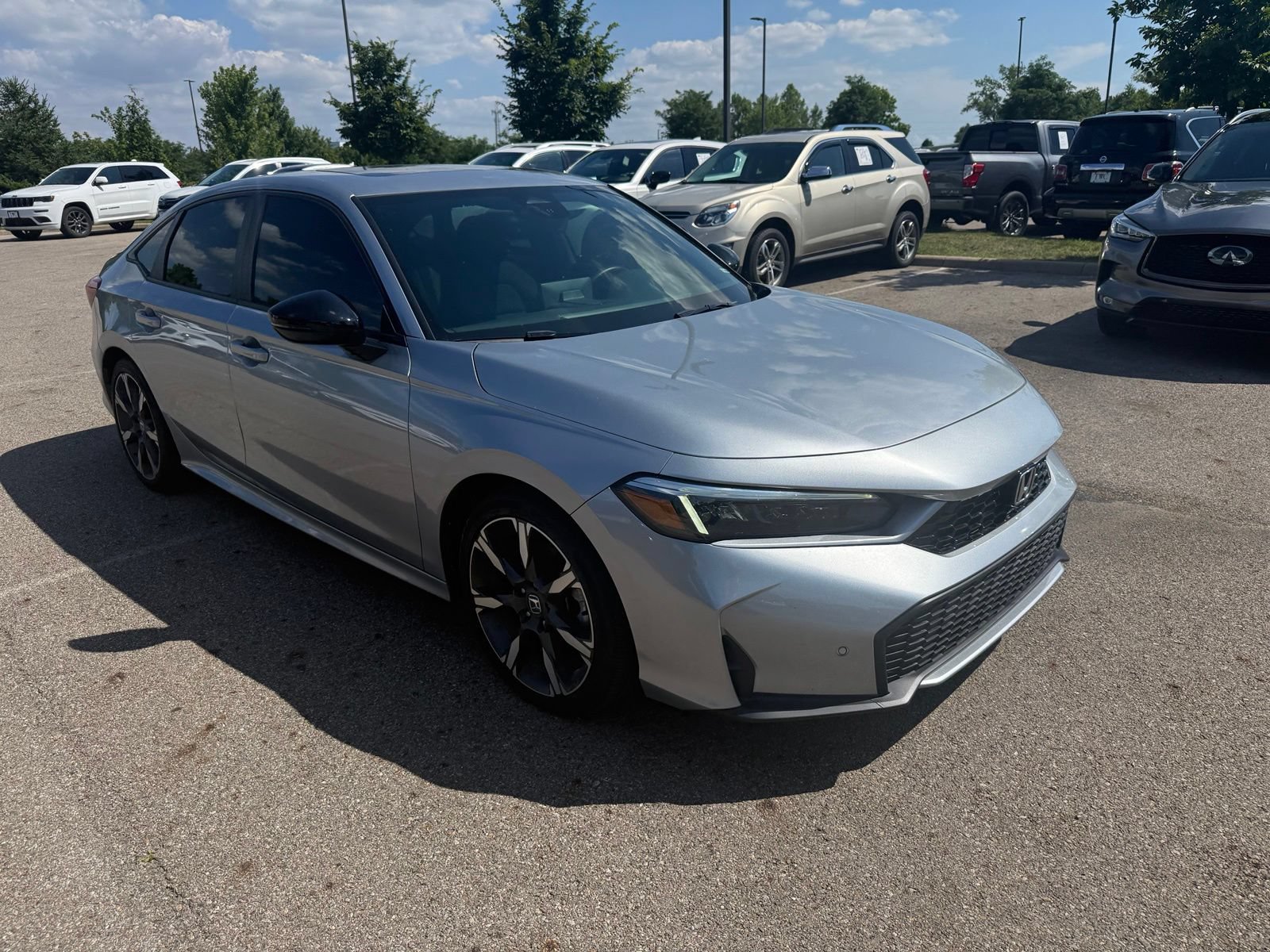 Used 2025 Honda Civic Sport Touring image 3