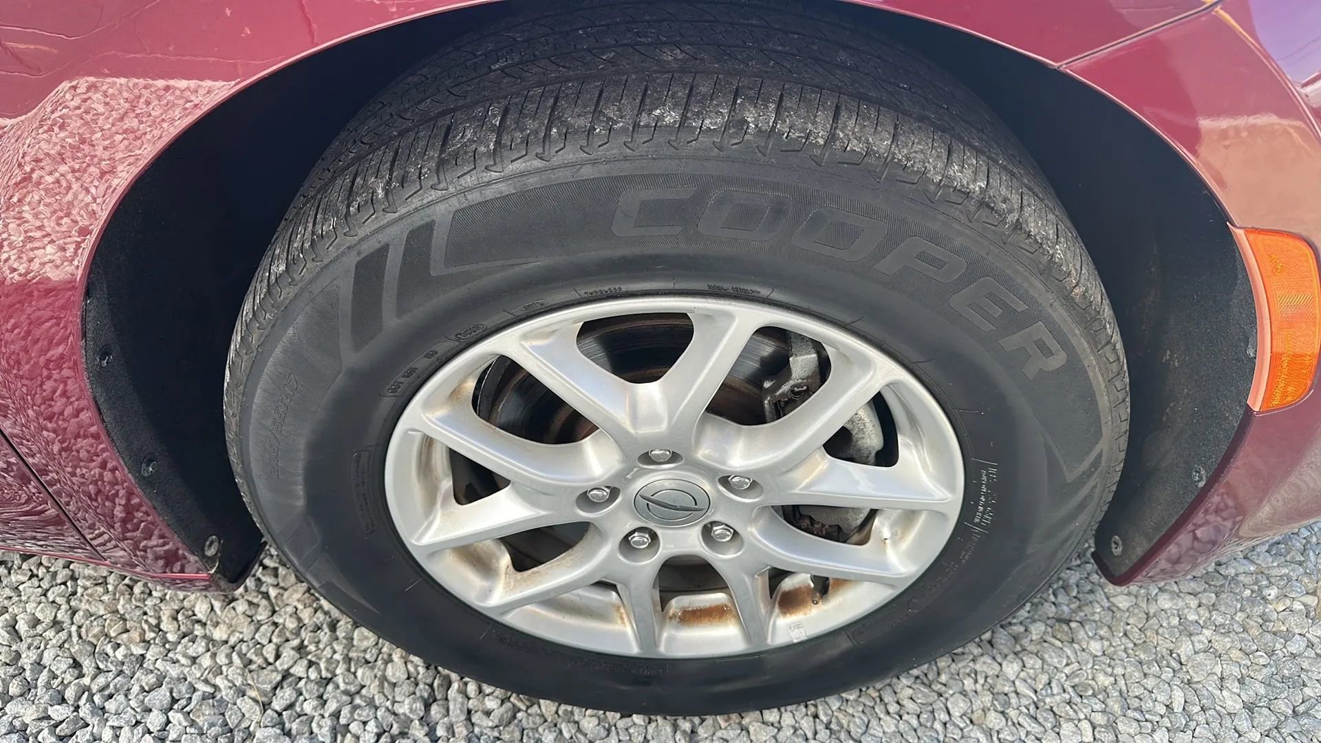 Used 2021 Chrysler Voyager Lxi image 11