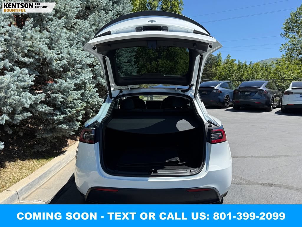 Used 2024 Tesla Model Y Performance AWD/4WD image 28