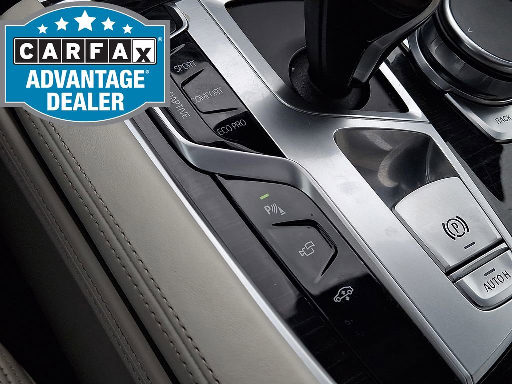 Used 2016 BMW 750i xDrive image 30