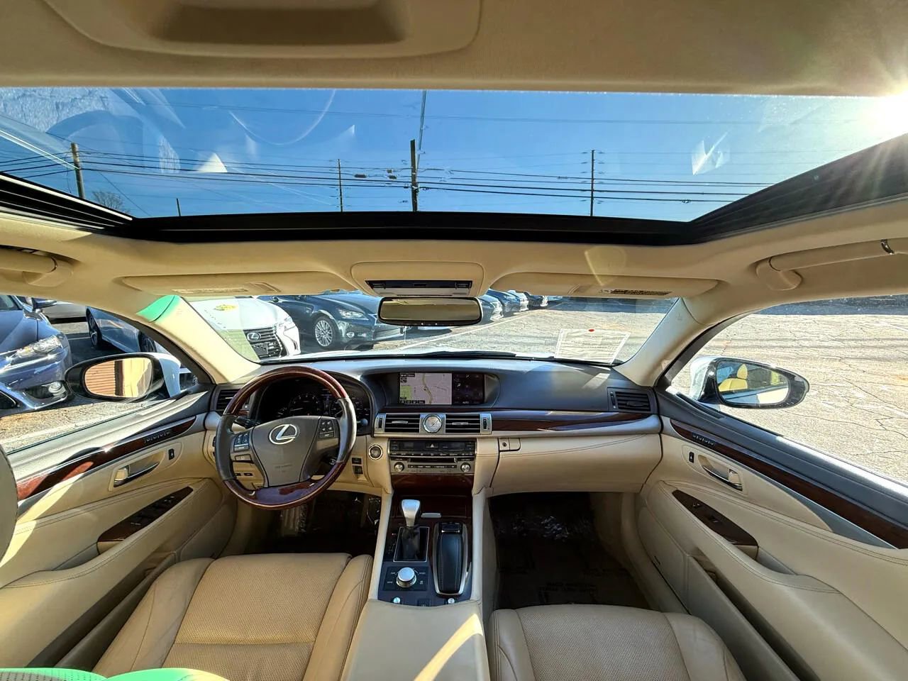 Used 2015 Lexus LS 460 w/ Comfort Package image 2