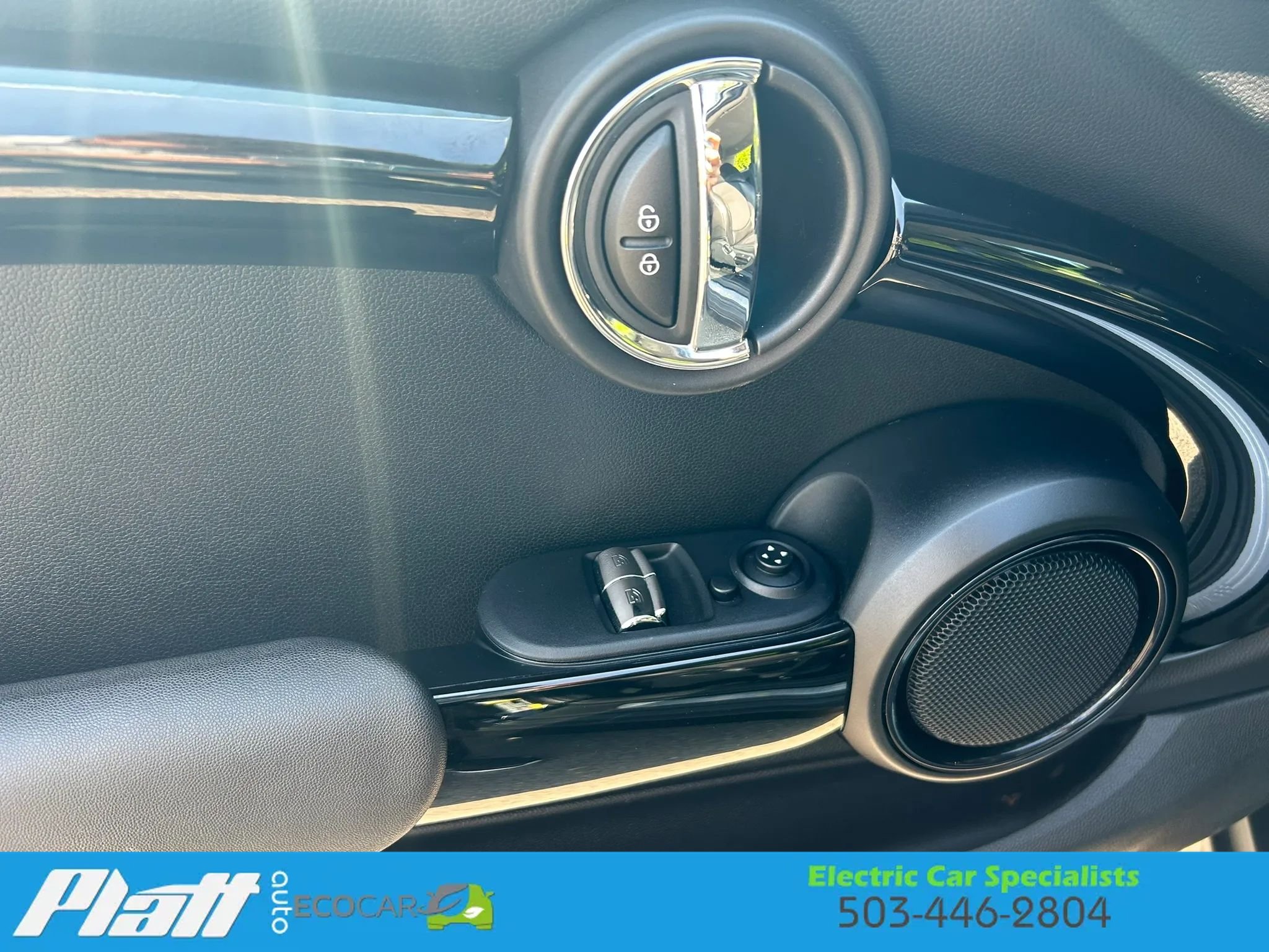 Used 2021 MINI Cooper SE w/ 6.5" Touchscreen Package FWD image 25