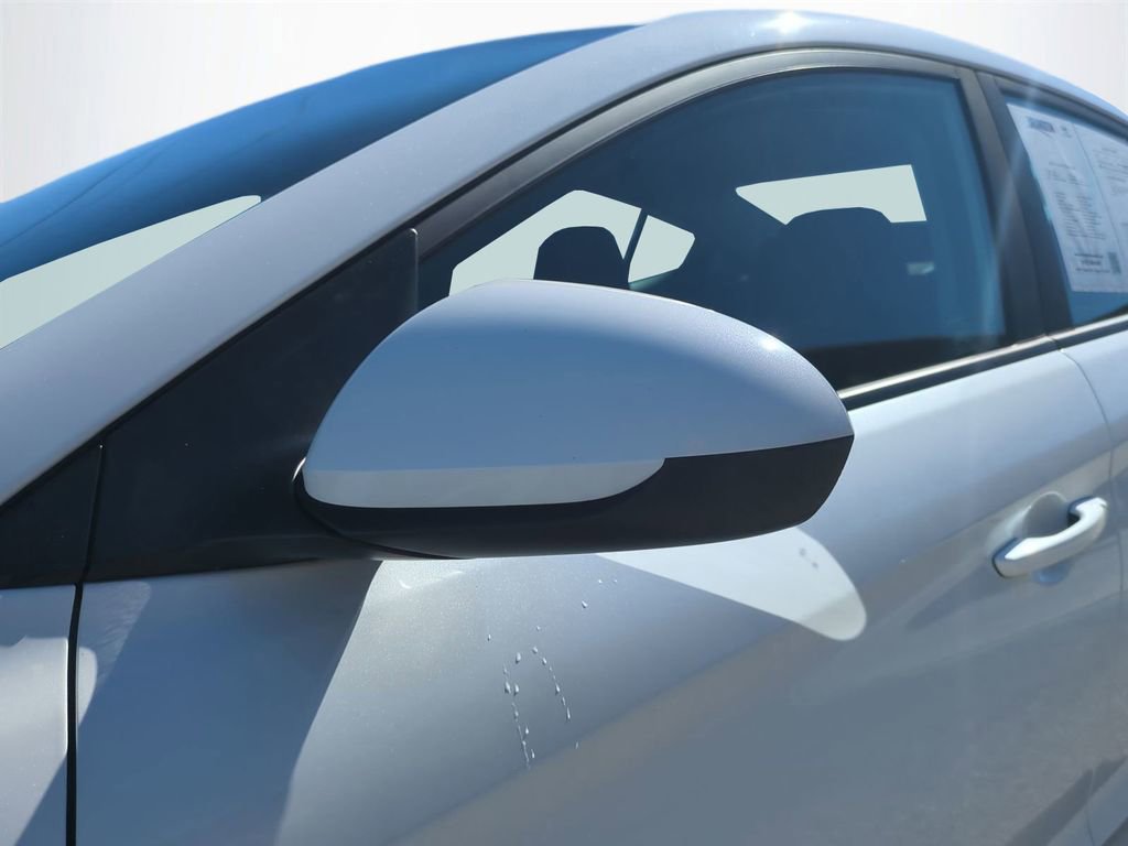 Used 2018 Hyundai Elantra SEL w/ Cargo Package image 12