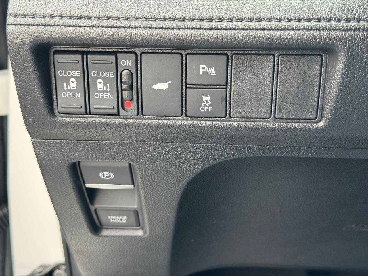 Certified 2026 Honda Odyssey Elite image 23