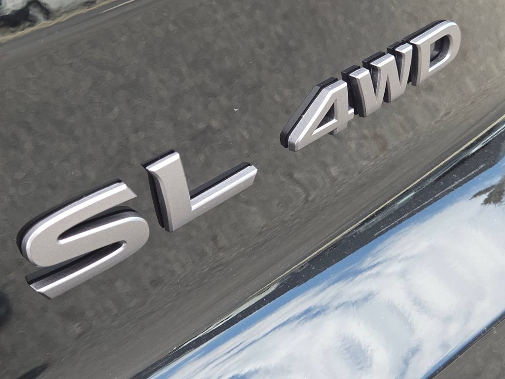 New 2026 Nissan Pathfinder SL AWD/4WD image 4