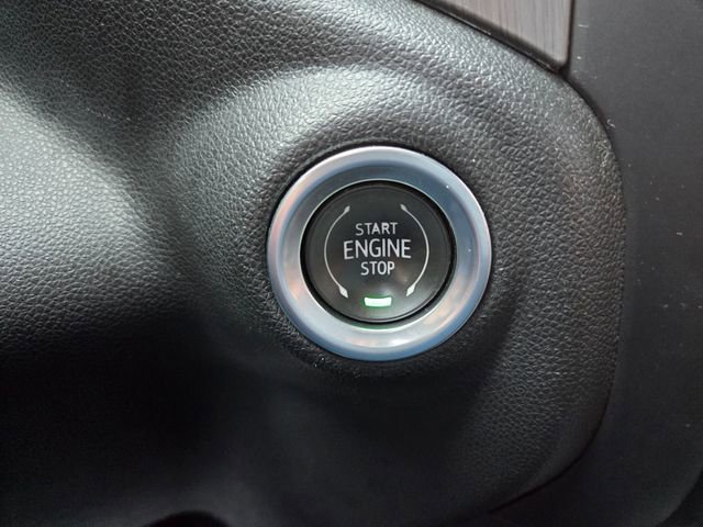 Used 2023 GMC Sierra 2500 Denali w/ Denali Black Diamond Edition image 31