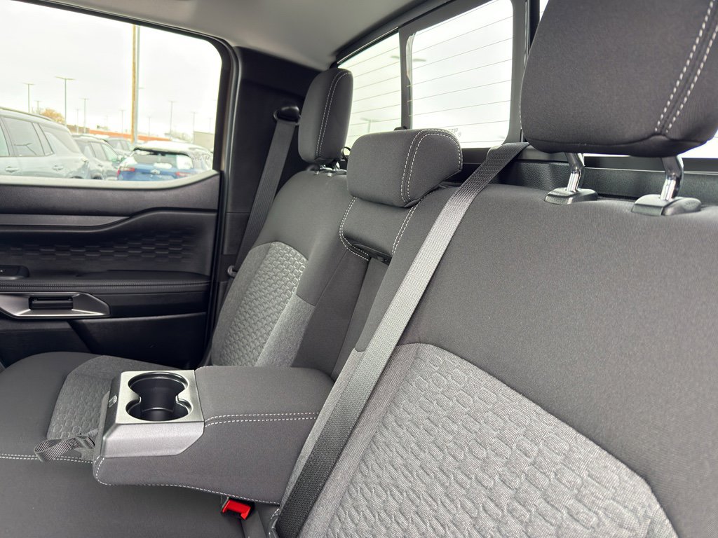 Used 2025 Ford Ranger XLT image 40