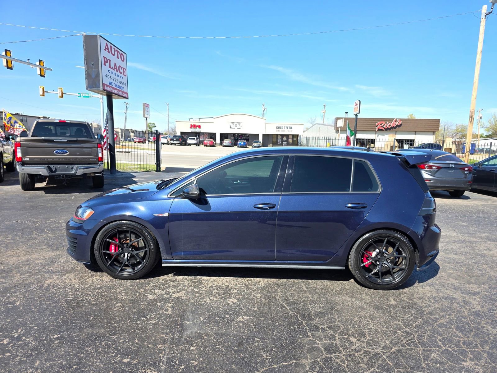 Used 2017 Volkswagen GTI S image 21
