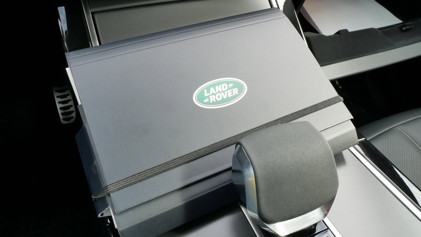 Used 2024 Land Rover Range Rover Evoque Dynamic SE image 68