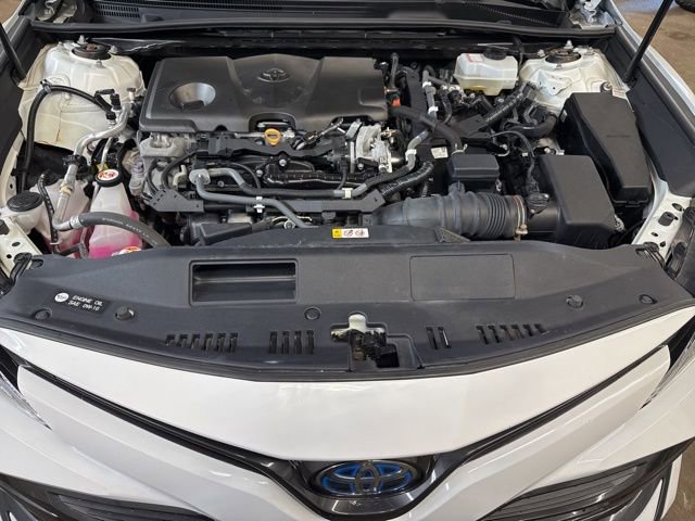 Used 2020 Toyota Camry LE w/ Sunroof Package FWD image 31