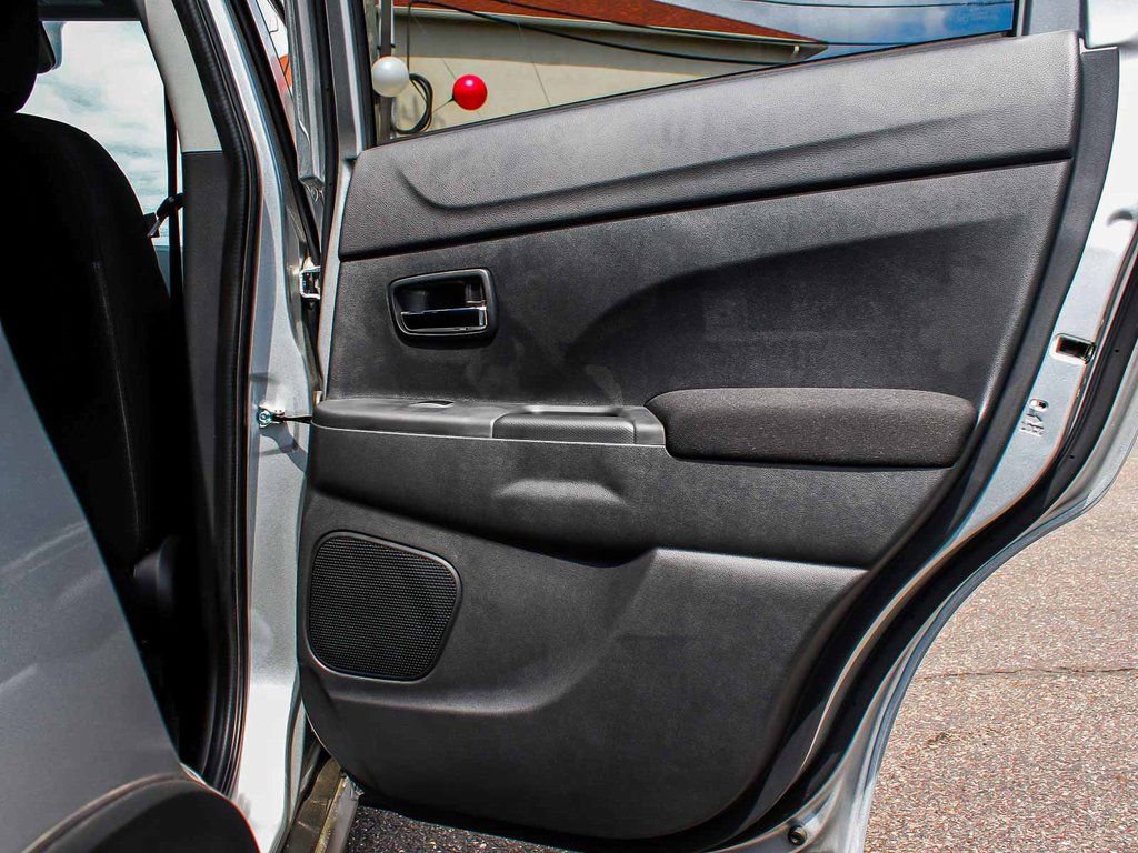 New 2024 Mitsubishi Outlander Sport ES image 14