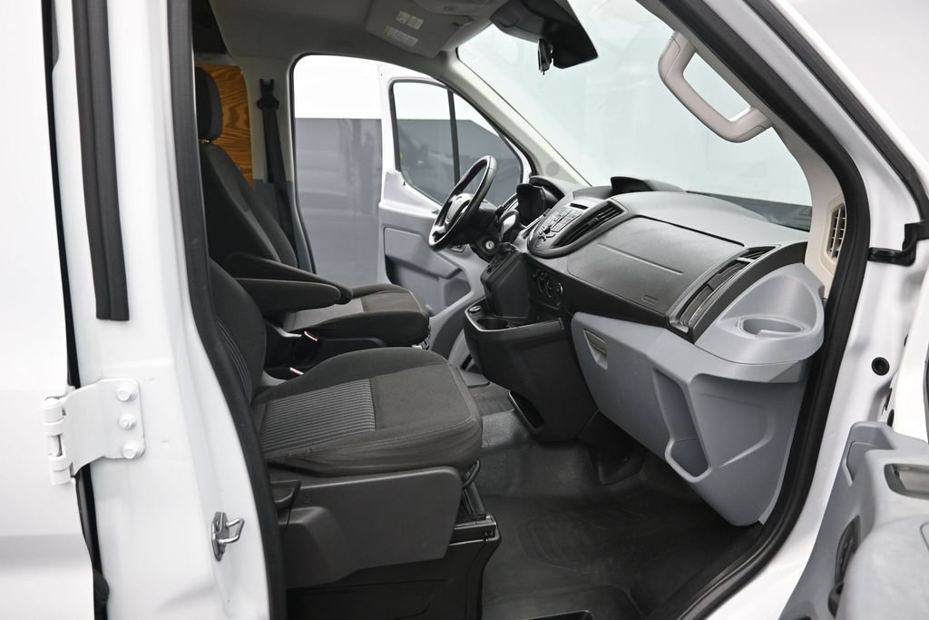 Used 2017 Ford Transit 150 130 Low Roof RWD image 28