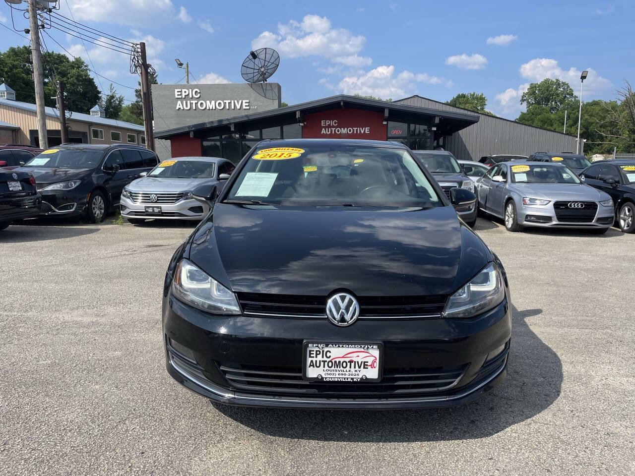 Used 2015 Volkswagen Golf SEL image 3