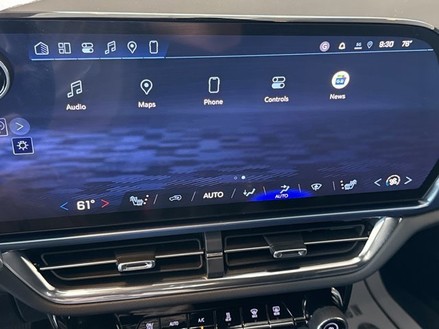 New 2026 Chevrolet Equinox EV LT FWD image 24