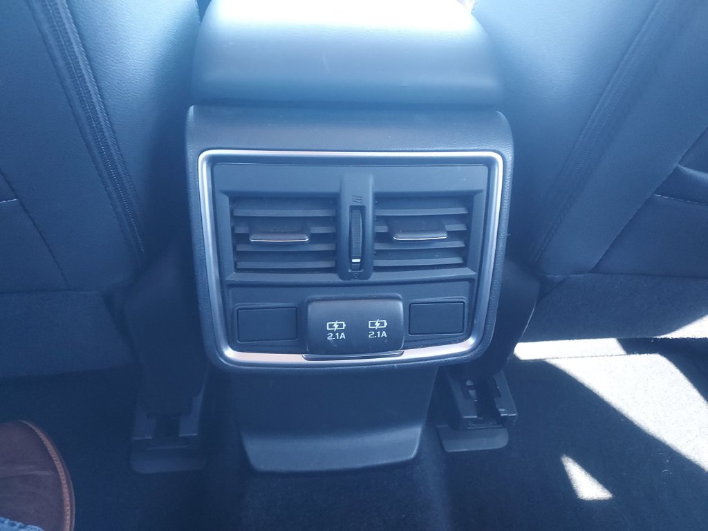 Used 2019 Subaru Forester Premium AWD/4WD image 11