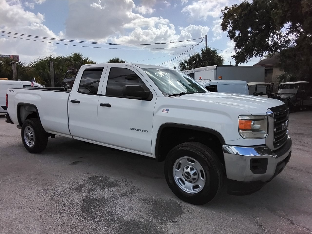Used 2015 GMC Sierra 2500 4x4 Double Cab image 2