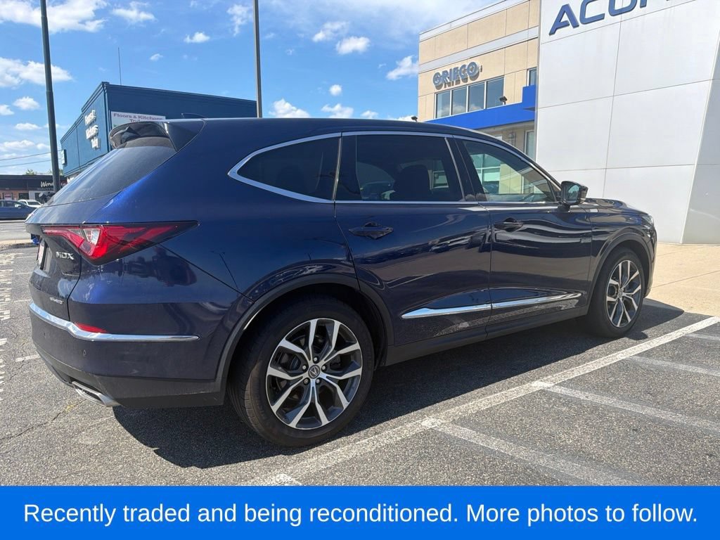 Used 2022 Acura MDX w/ Technology Package AWD/4WD image 4