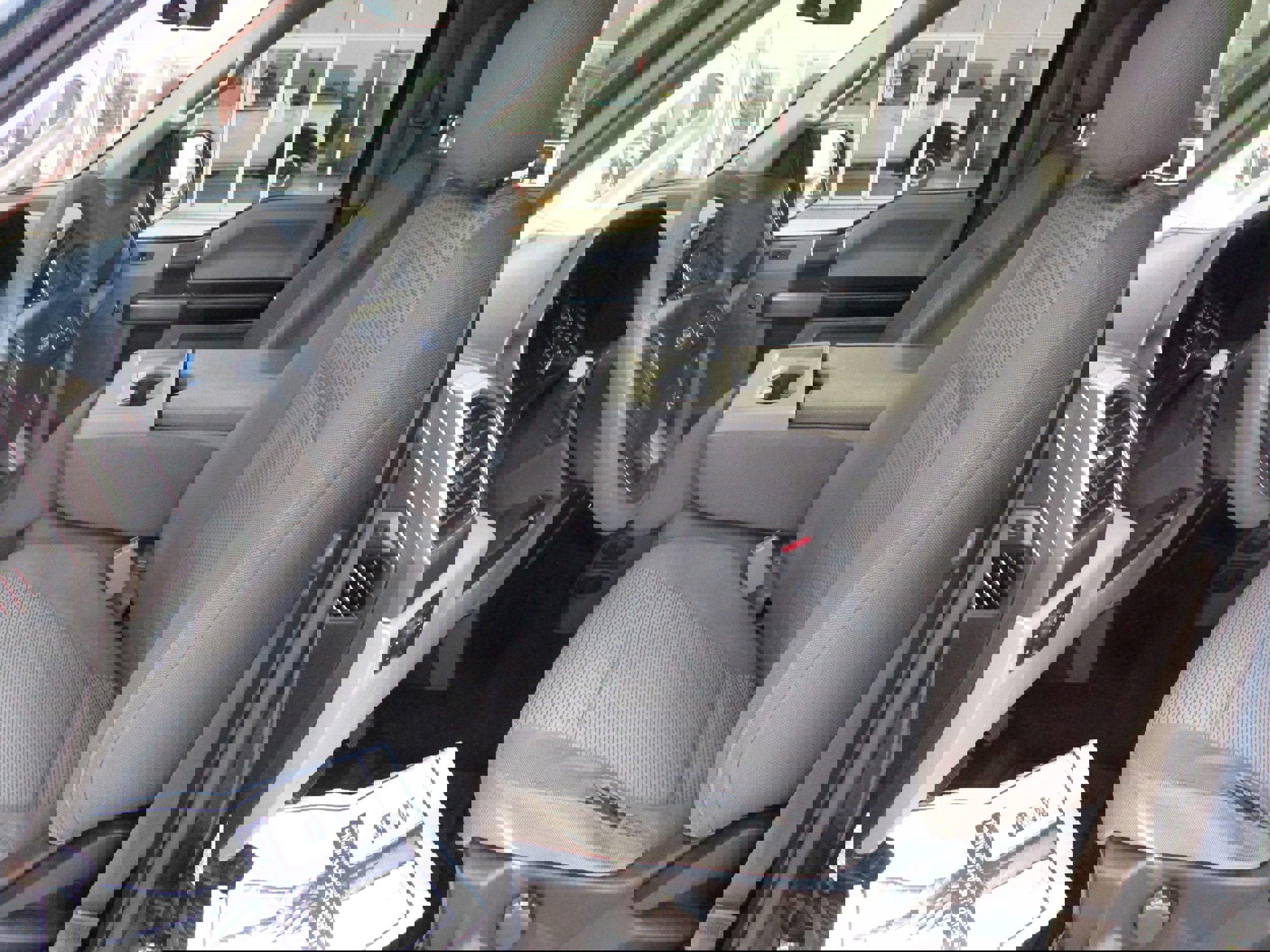 Used 2017 Ford F150 XLT w/ Trailer Tow Package image 14