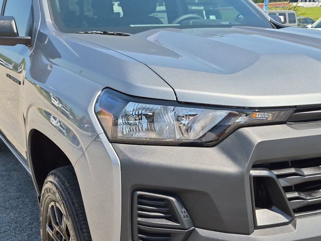 New 2026 Chevrolet Colorado W/T w/ WT Custom Package RWD image 10