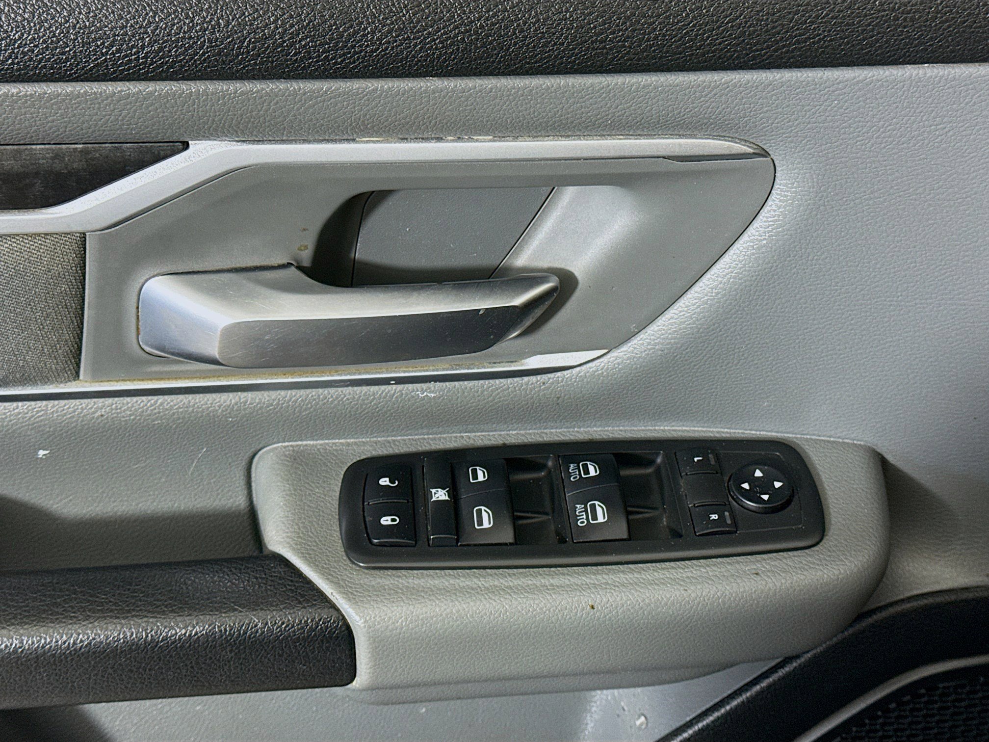 Used 2019 RAM 1500 Big Horn image 24