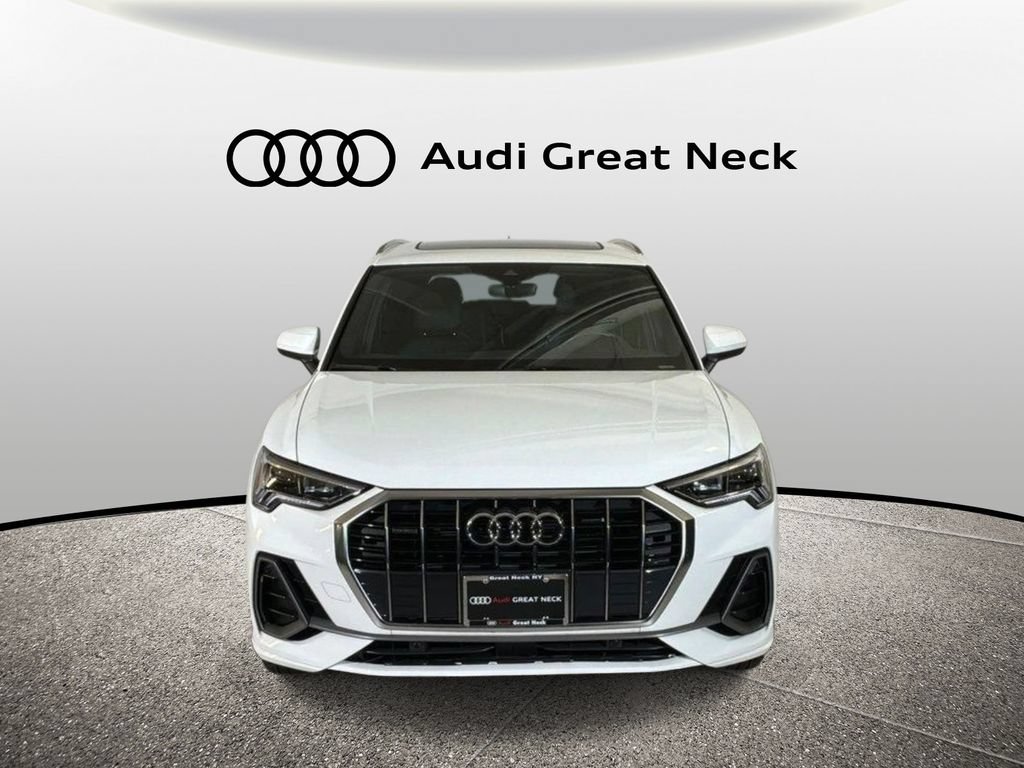 Used 2023 Audi Q3 2.0T Premium w/ Convenience Package AWD/4WD image 19