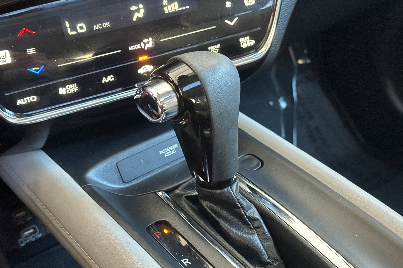 Used 2021 Honda HR-V EX-L image 17