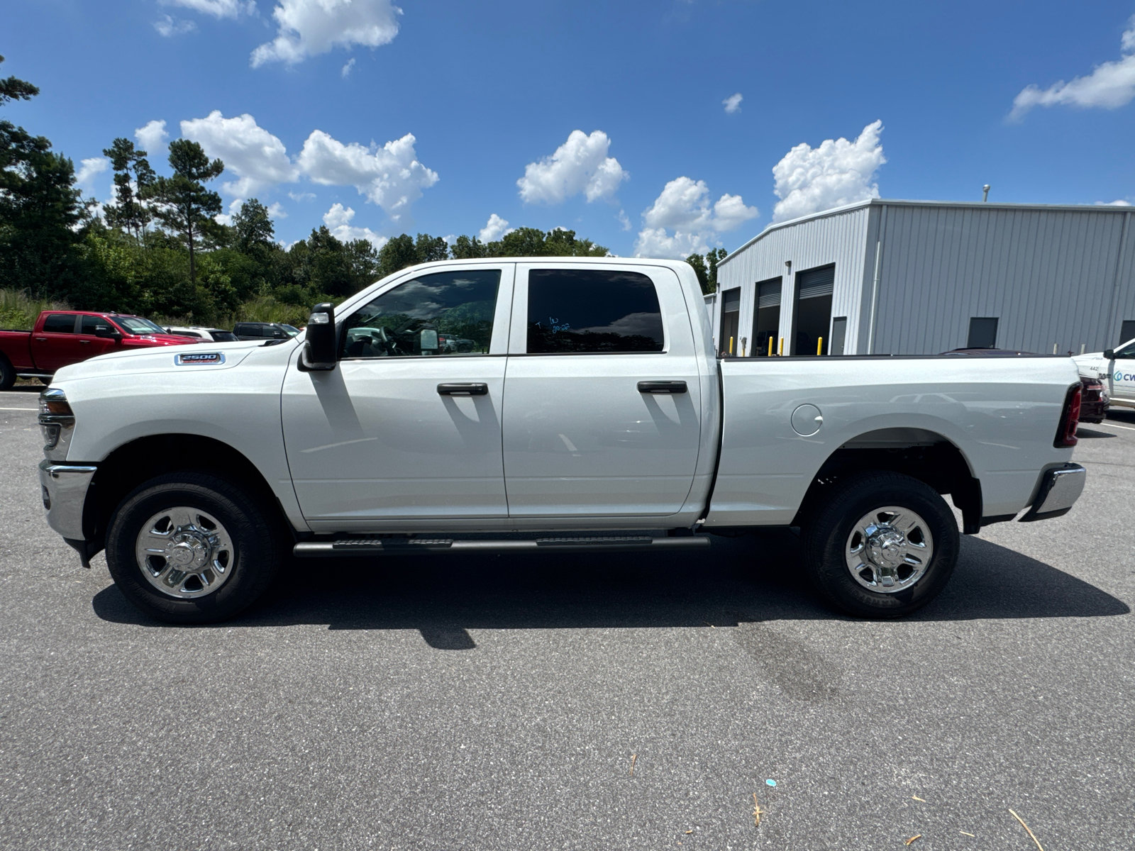 Used 2026 RAM 2500 Tradesman AWD/4WD image 8