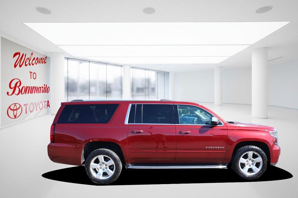 Used 2020 Chevrolet Suburban Premier AWD/4WD image 5
