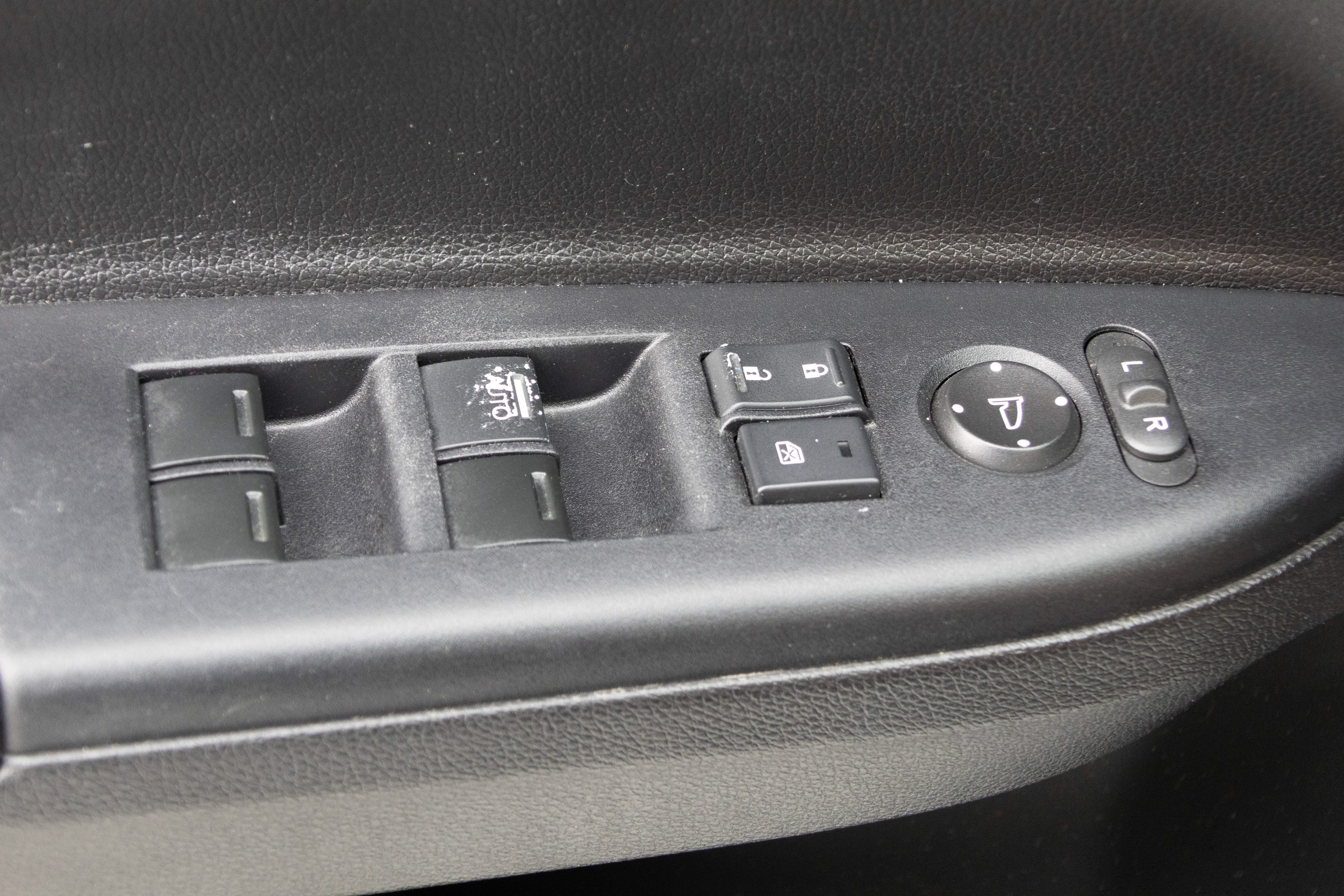 Used 2017 Honda Accord Sport image 13