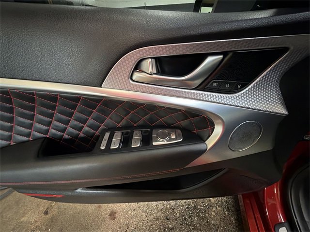 Used 2022 Genesis G70 3.3T w/ Sport Prestige Package image 13