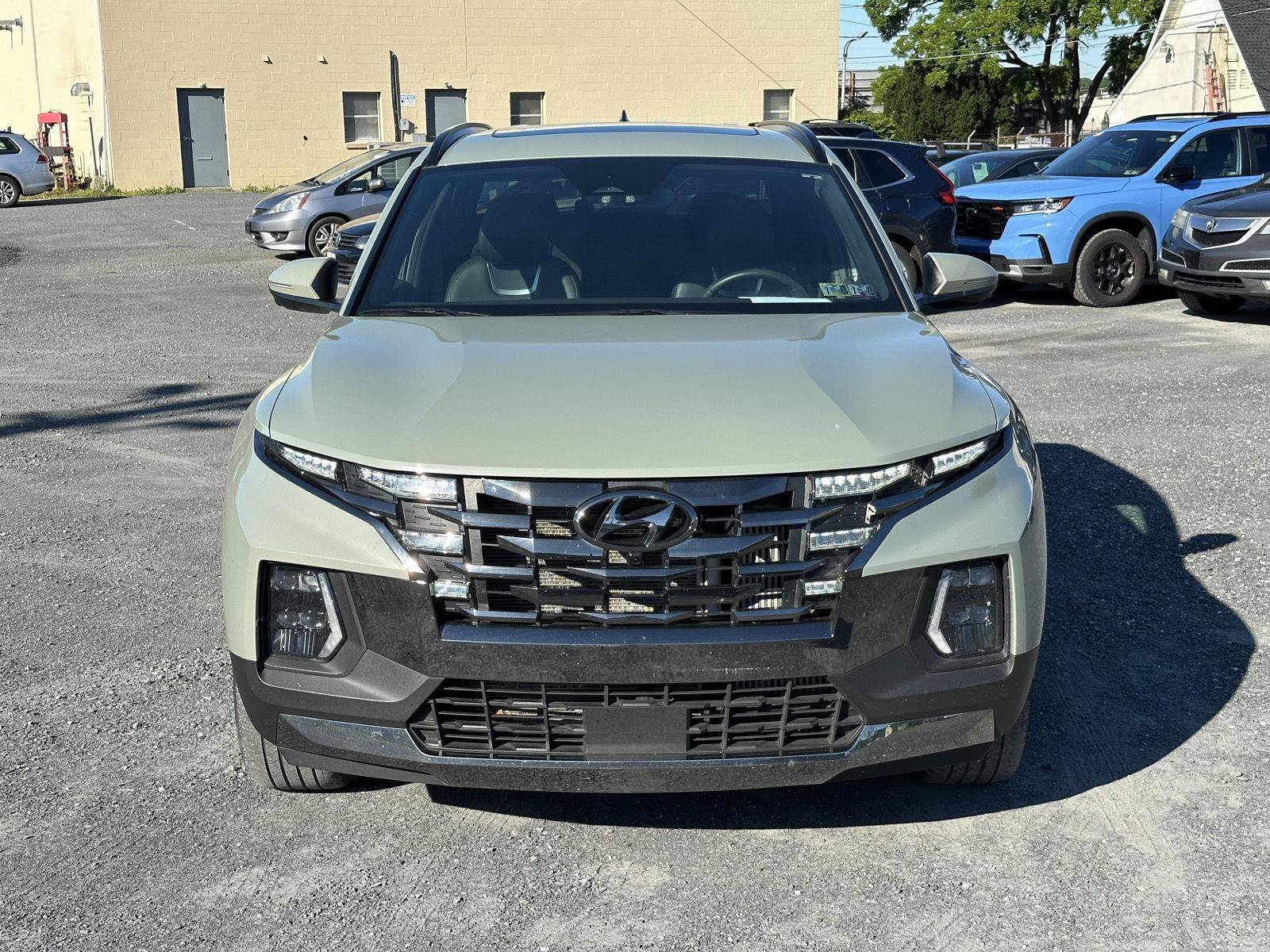 Certified 2022 Hyundai Santa Cruz Limited AWD/4WD image 3