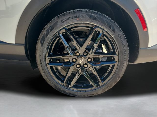 New 2026 Chevrolet Equinox EV LT image 34