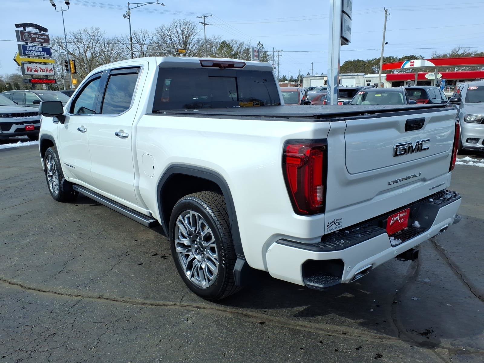 Used 2025 GMC Sierra 1500 Denali Ultimate AWD/4WD image 6