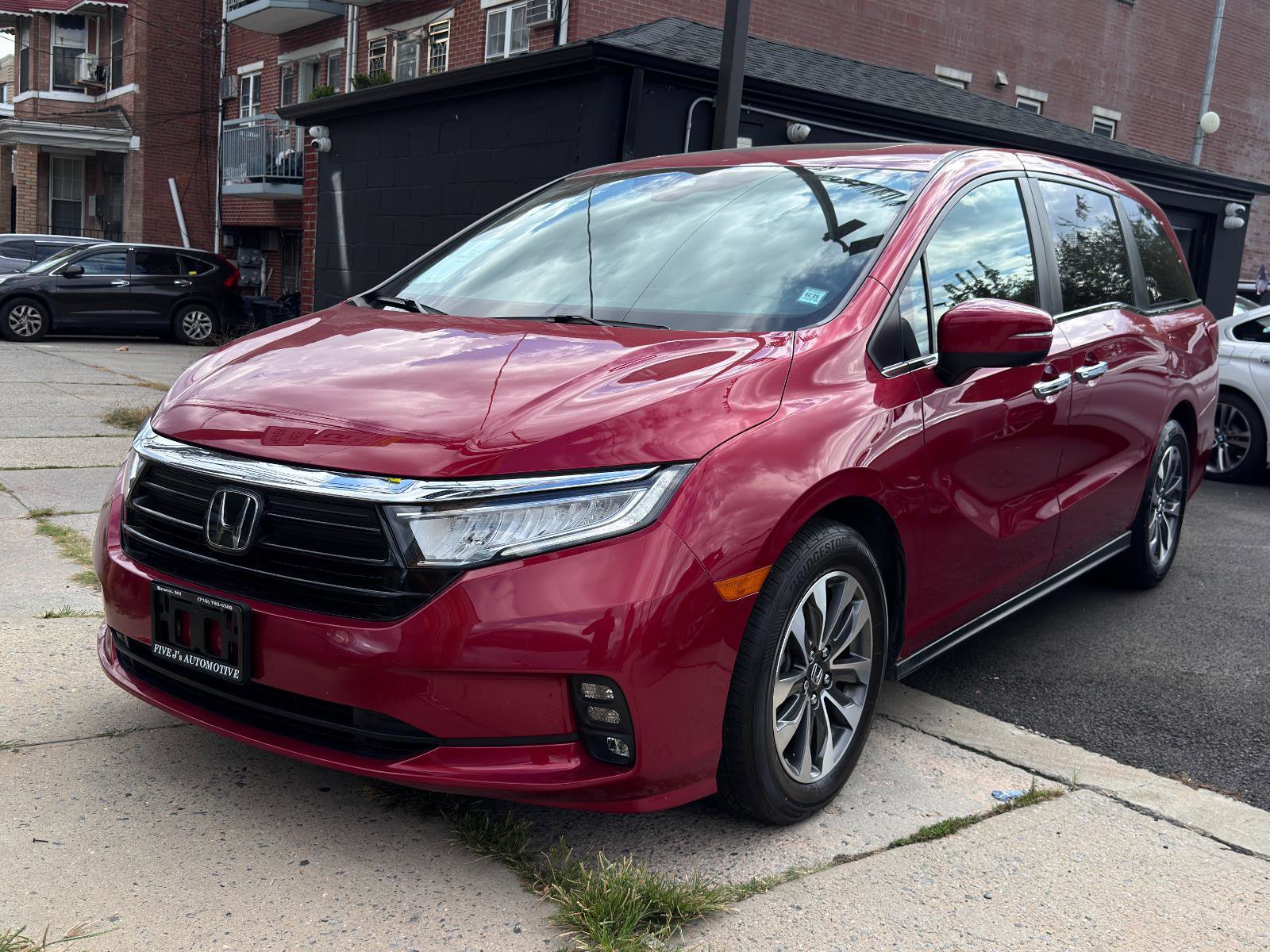 Used 2023 Honda Odyssey EX-L image 1