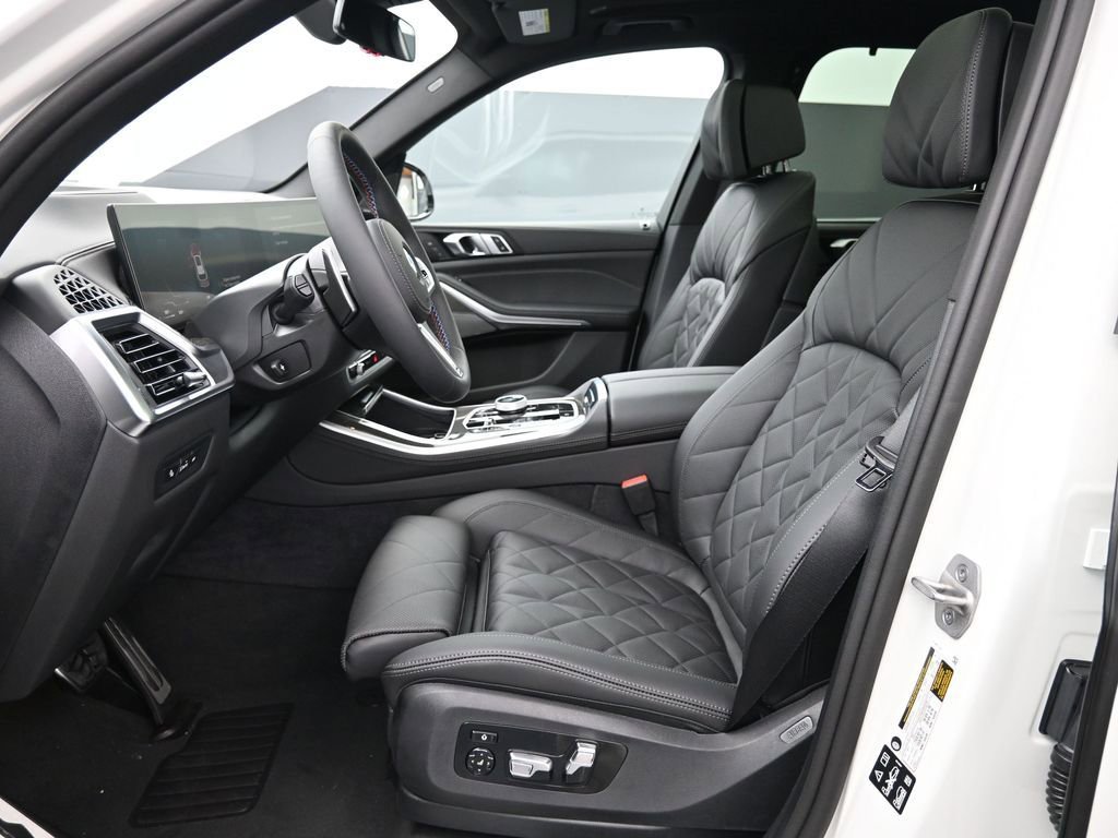 New 2026 BMW X5 M60i AWD/4WD image 11