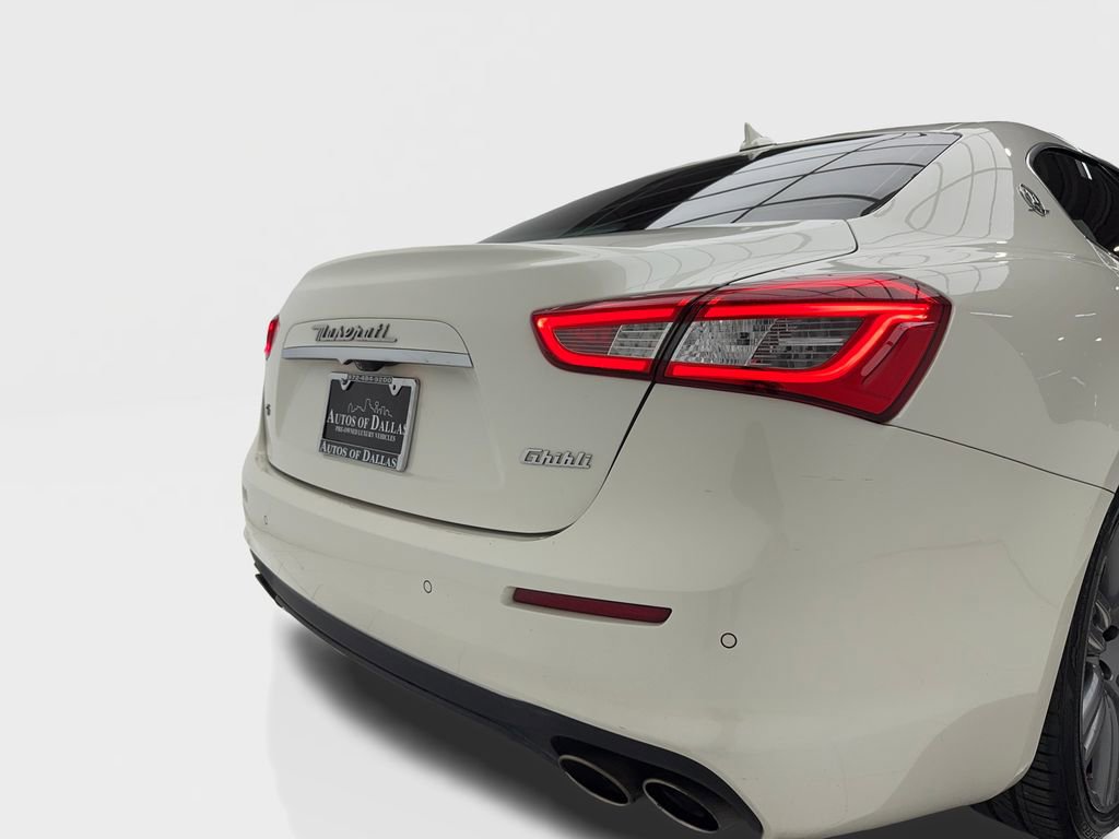 Used 2018 Maserati Ghibli S image 10