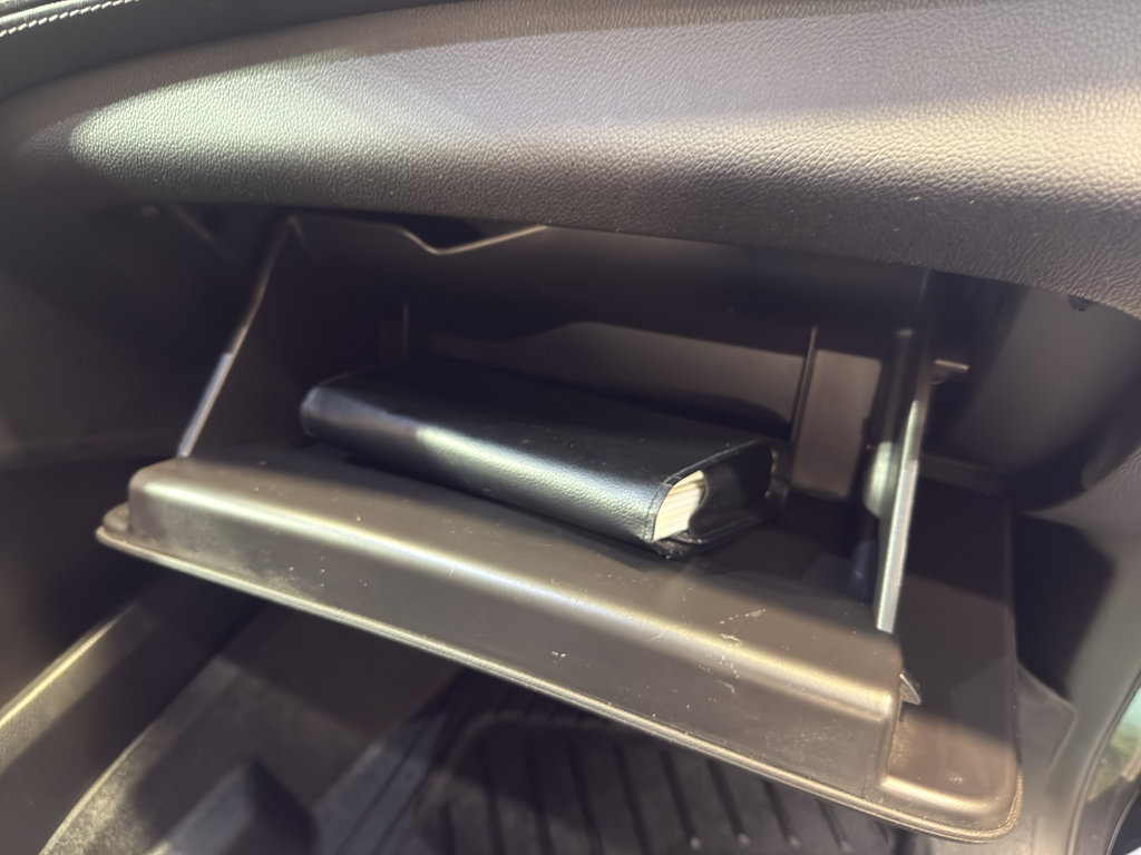 Used 2018 GMC Yukon XL Denali w/ Denali Ultimate Package image 24