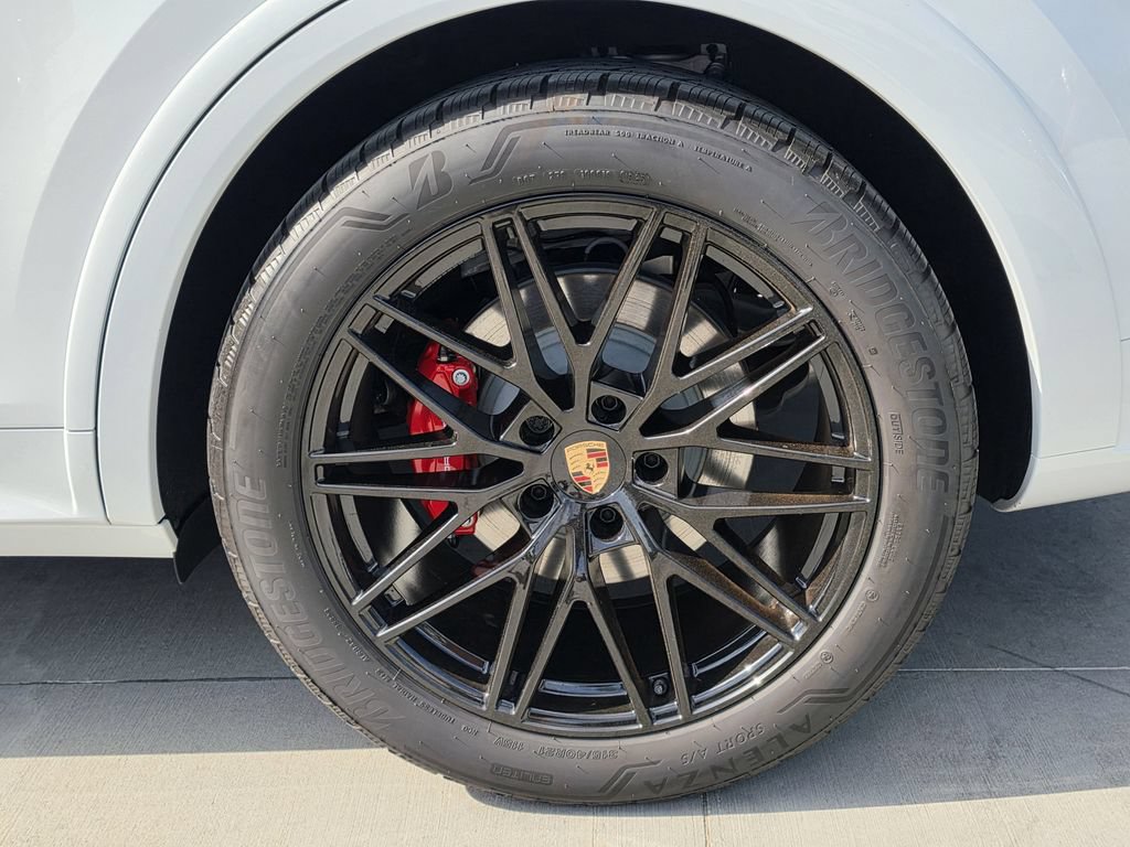 Certified 2026 Porsche Cayenne S AWD/4WD image 37