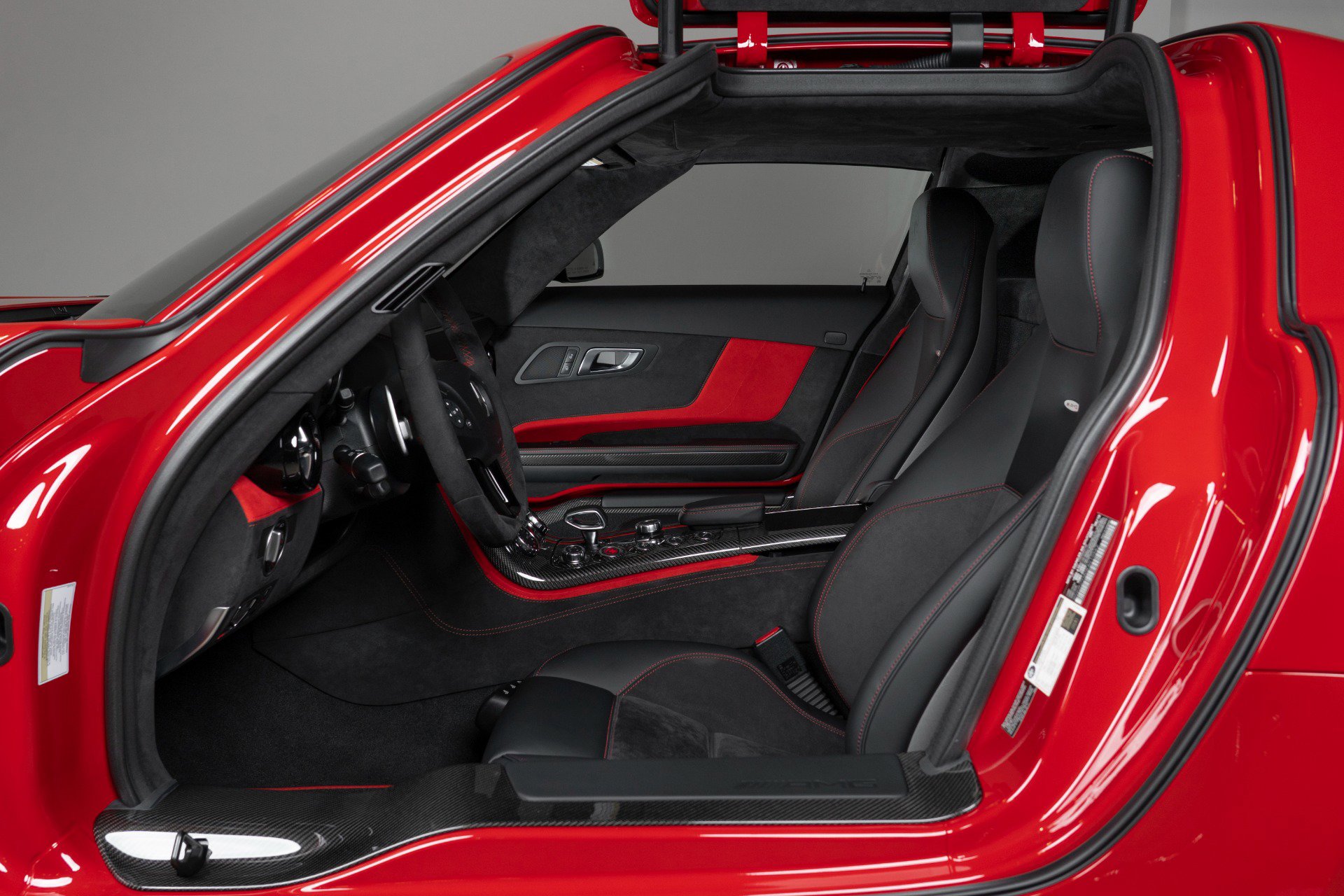 Used 2014 Mercedes-Benz SLS AMG Black Series image 28