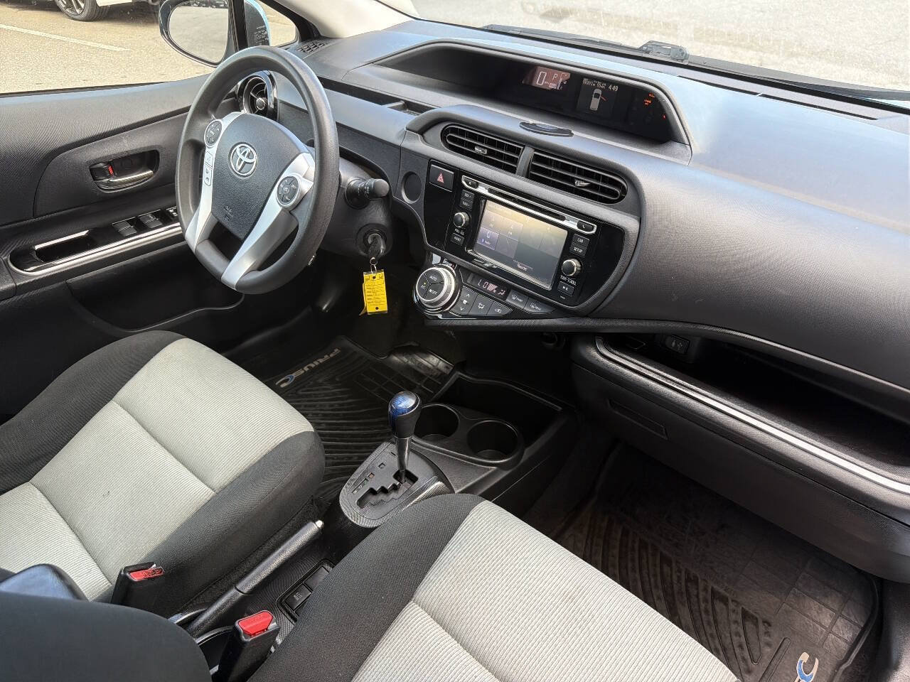 Used 2015 Toyota Prius C Two FWD image 18