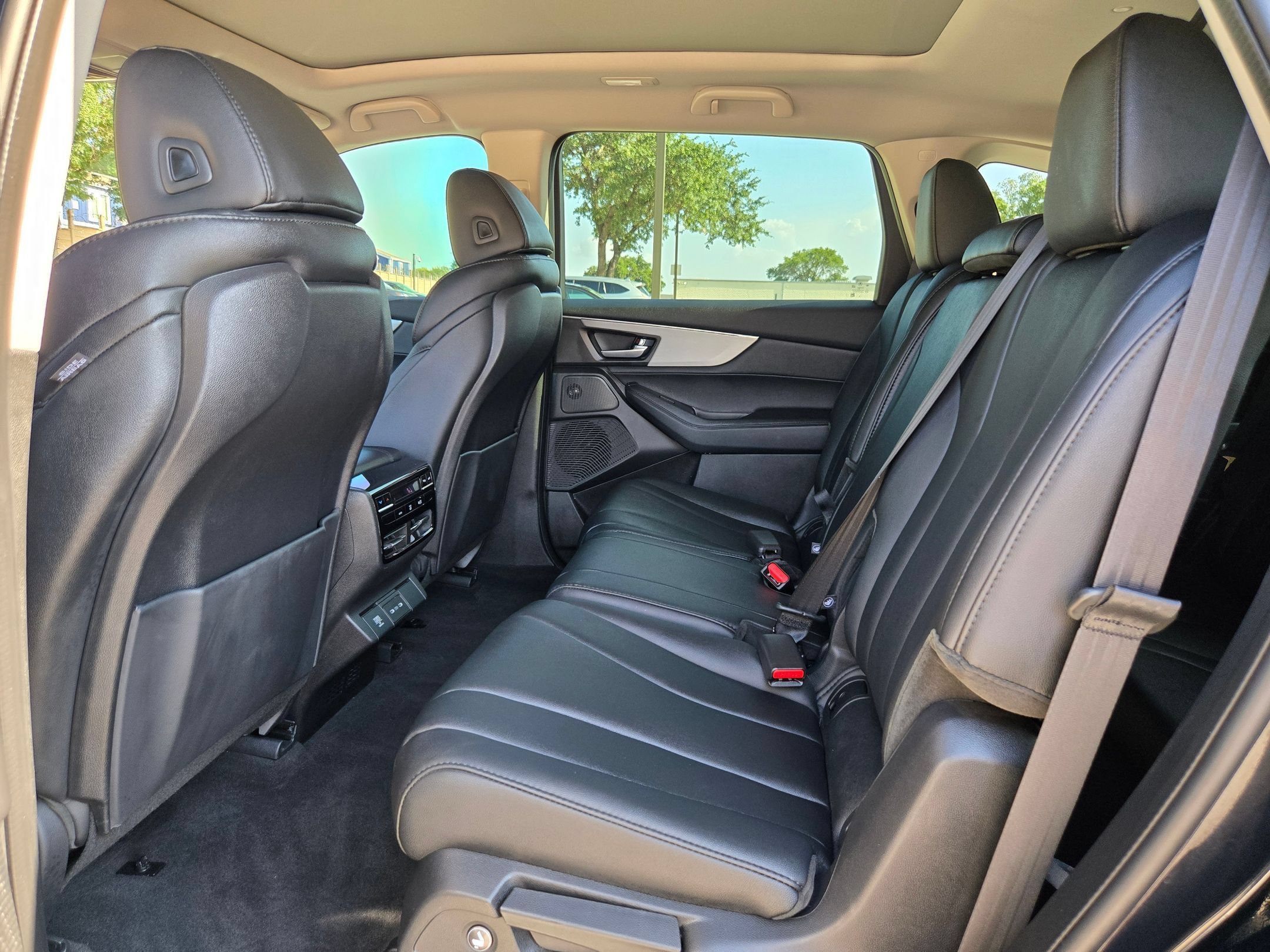 Used 2026 Acura MDX FWD image 14