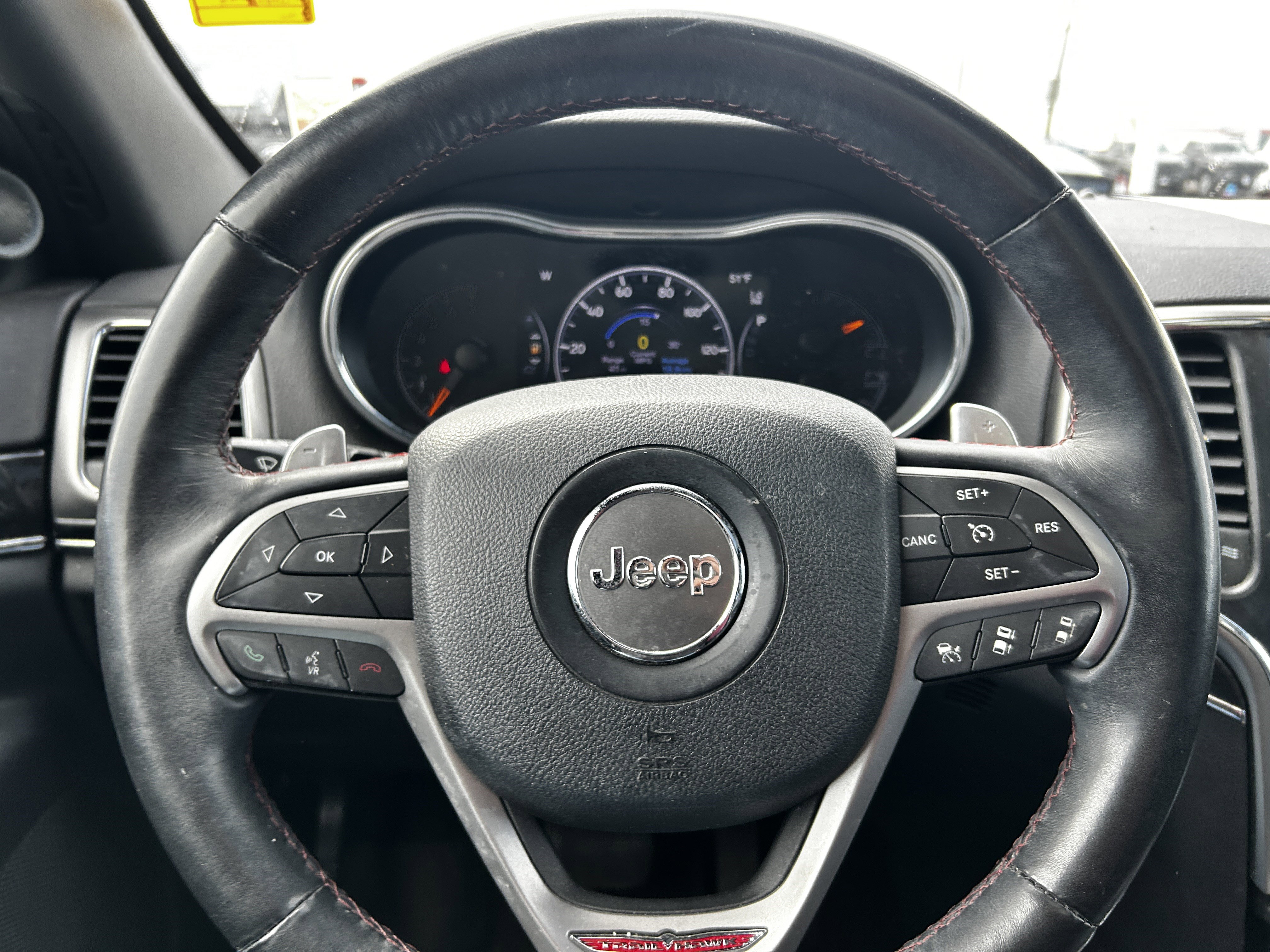 Used 2017 Jeep Grand Cherokee Trailhawk w/ Trailhawk Luxury Group image 14