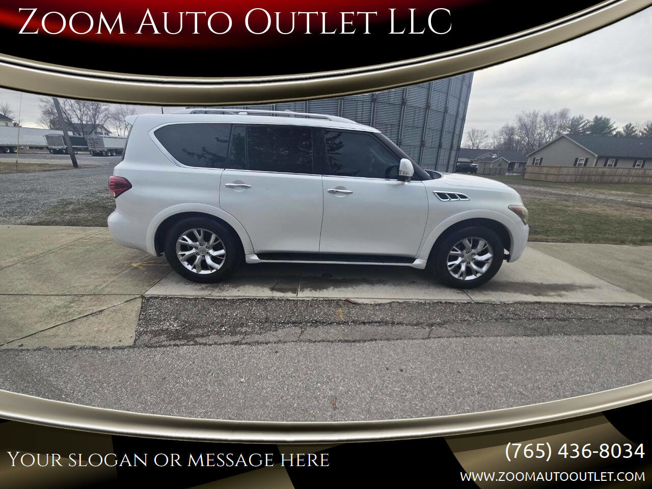 Used 2011 INFINITI QX56 2WD w/ Theater Pkg image 1