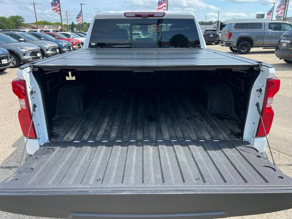 Used 2023 Chevrolet Silverado 1500 LTZ w/ Technology Package AWD/4WD image 14