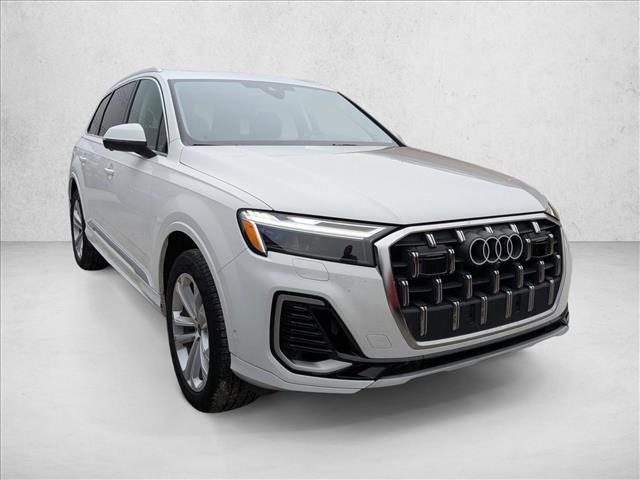 Certified 2025 Audi Q7 3.0T Premium Plus image 2